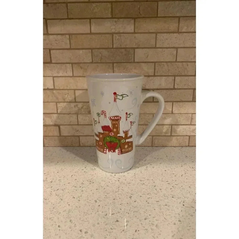 Disney Parks Starbucks‎ Gingerbread Castle Latte Mug
